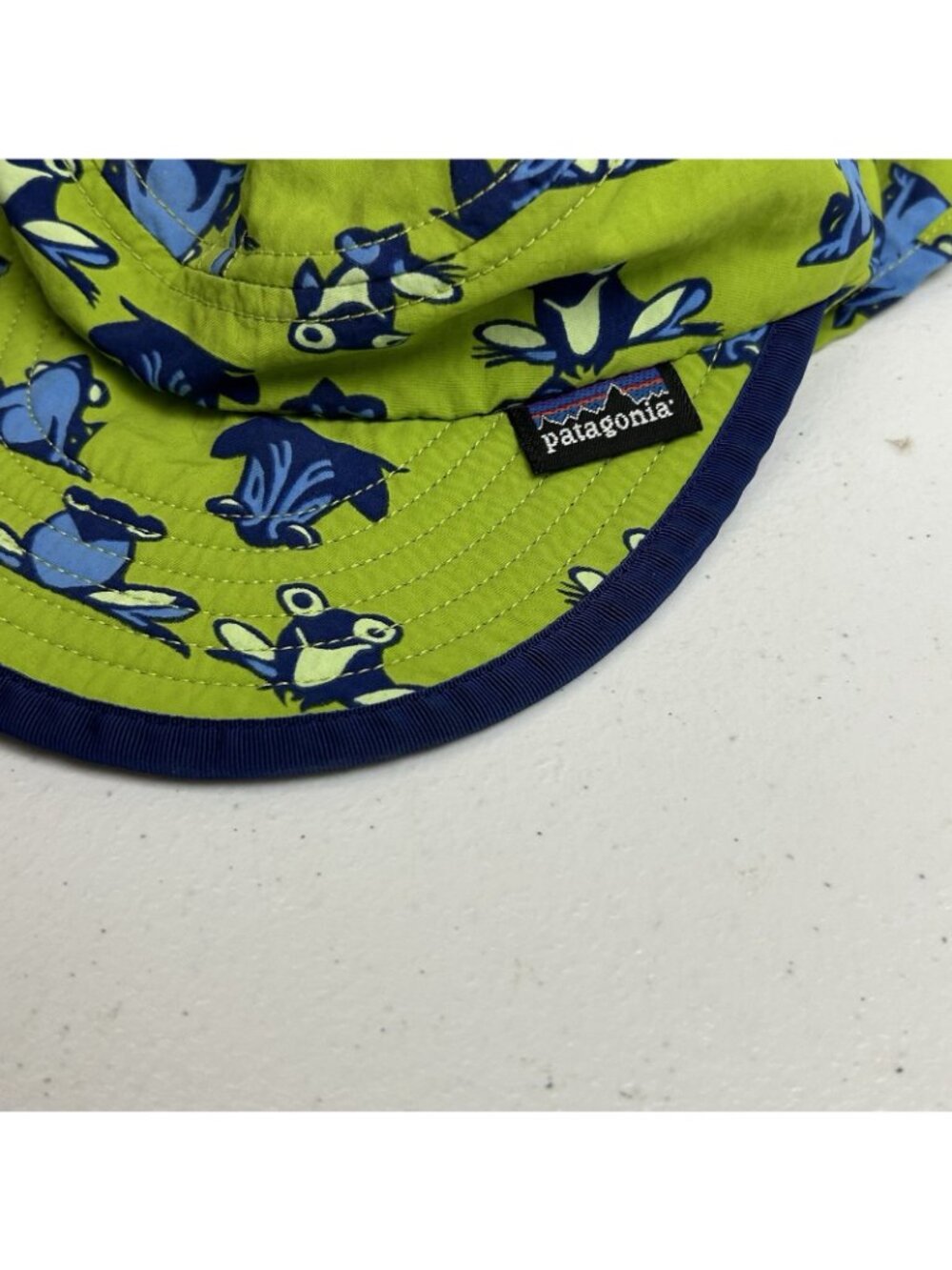 Vintage Patagonia Sun Hat Cap Frog Green Bucket Neck Shade Flap Kids Size XS - Picture 9 of 9